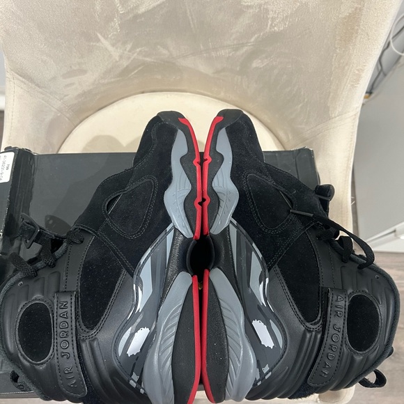 Athletic_Shoes